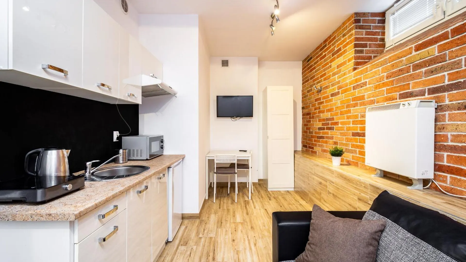 Rentplanet - Studio Mazowiecka Kraków